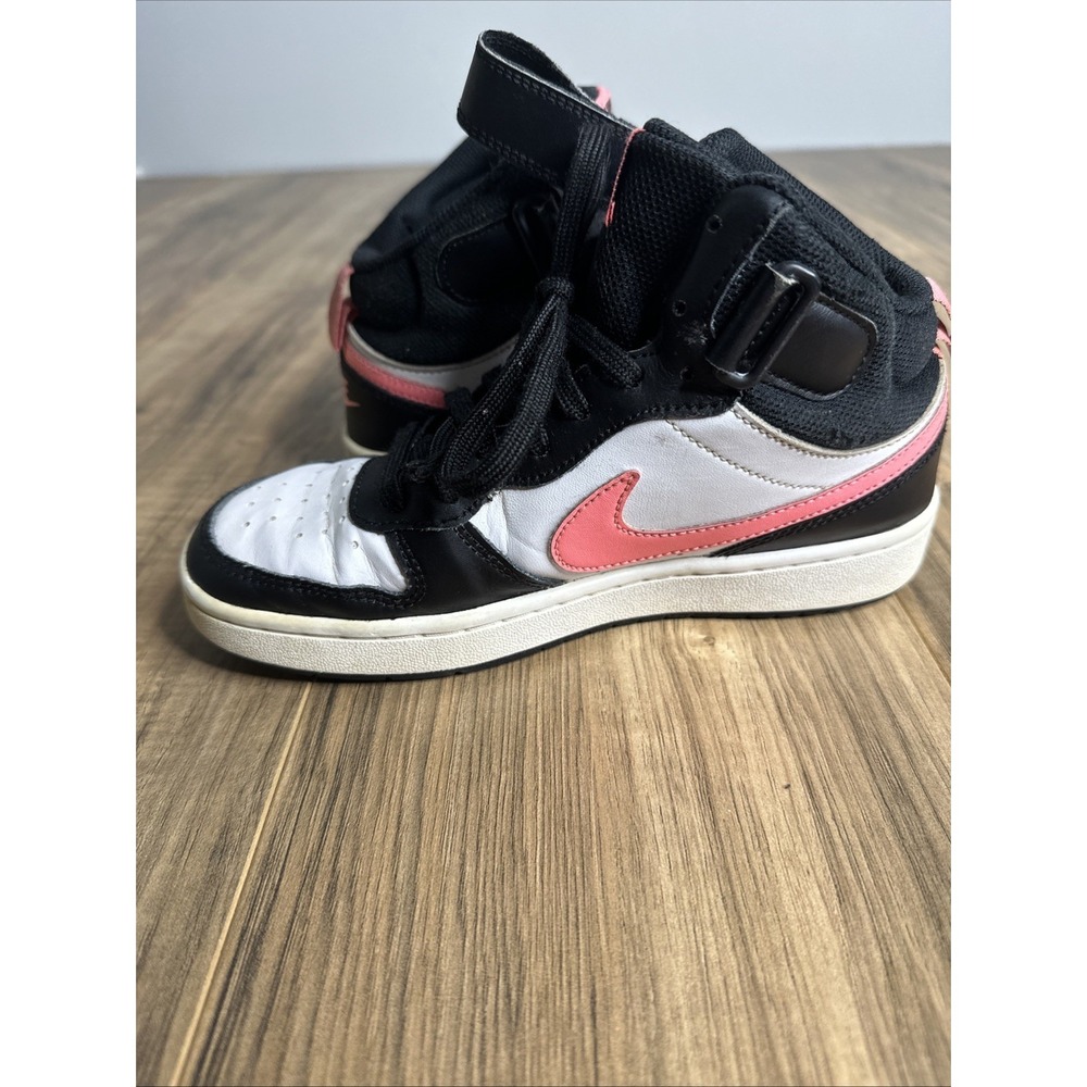 Nike Size 4.5Y Court Borough Mid 2 White Black Pink Basketball Shoes - Picture 11 of 13